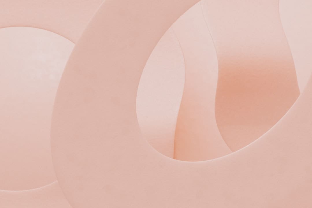 https://img2.utuku.imgcdc.com/650x0/ent/20250826/74bc2cf5-6ad5-4242-8073-35f7309c5f33.jpg